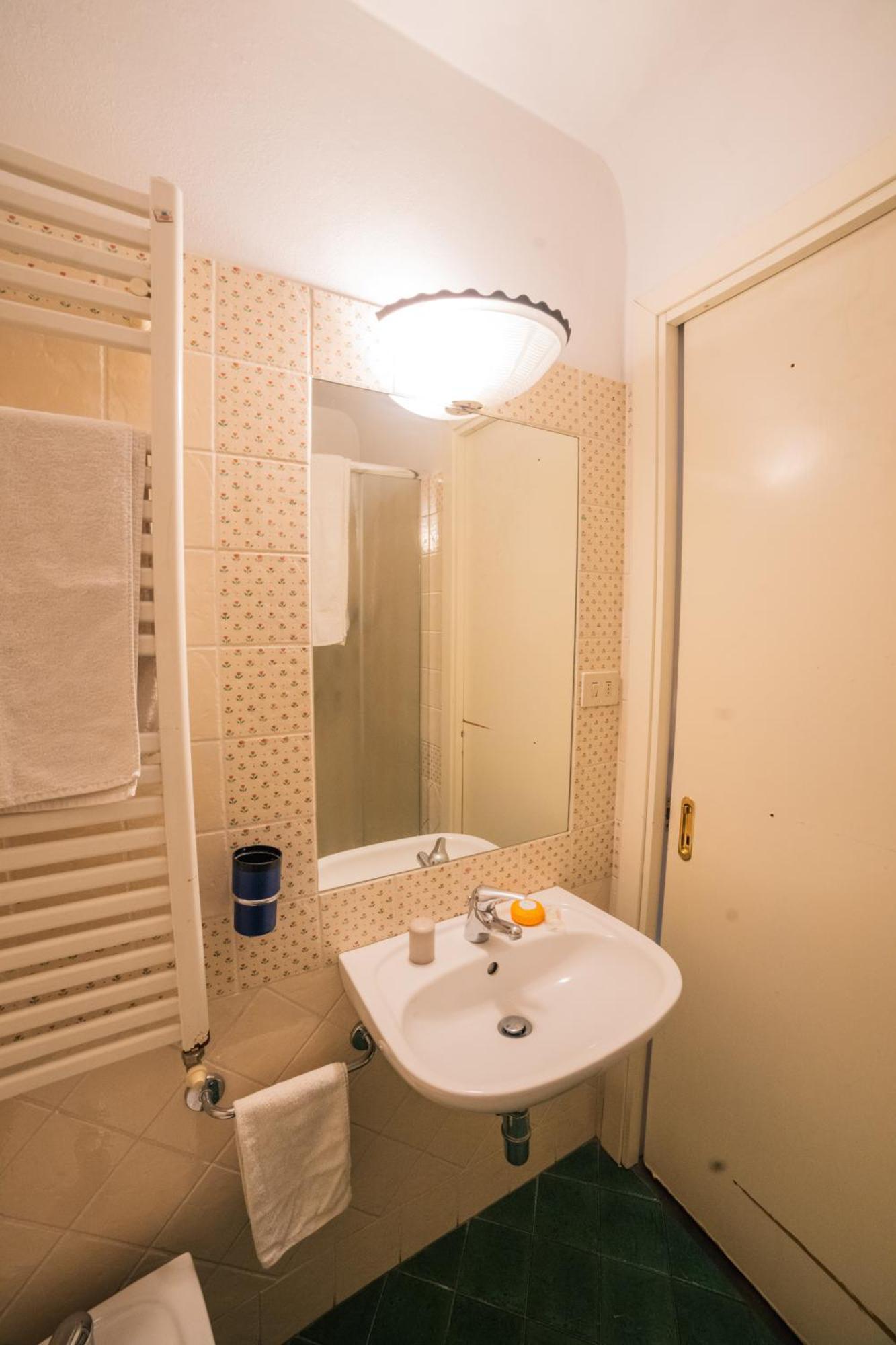 S4 Tower - Dolcevita Holiday Florencie Exteriér fotografie